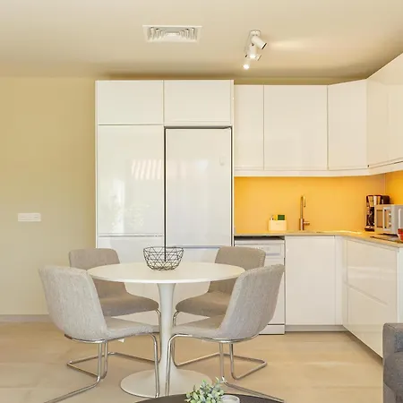 Luxury Sun Club 252 Apartment *